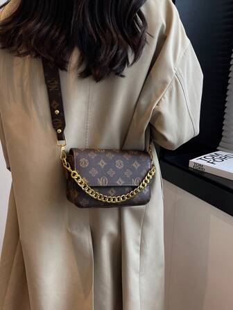 1pc Retro Letter Printed Mini PU Underarm Bag, Women Shoulder Chain Crossbody Bag, Versatile For Commuting