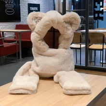 時尚的女式熊耳帽、圍巾、手套套裝,韓風可愛保暖的冬季配件