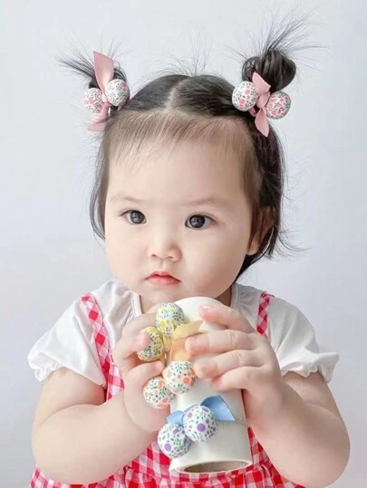 2入組小女童球和蝴蝶結裝飾髮圈