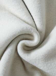 Men's Stylish Autumn Thermal Underwear Set Including Silk Patched Thermal Top And Bottom, Winter