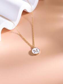 1 Pieza Collar Con Colgante Con Letra M Simple Y Único - Amarillo Oro - Ver 2