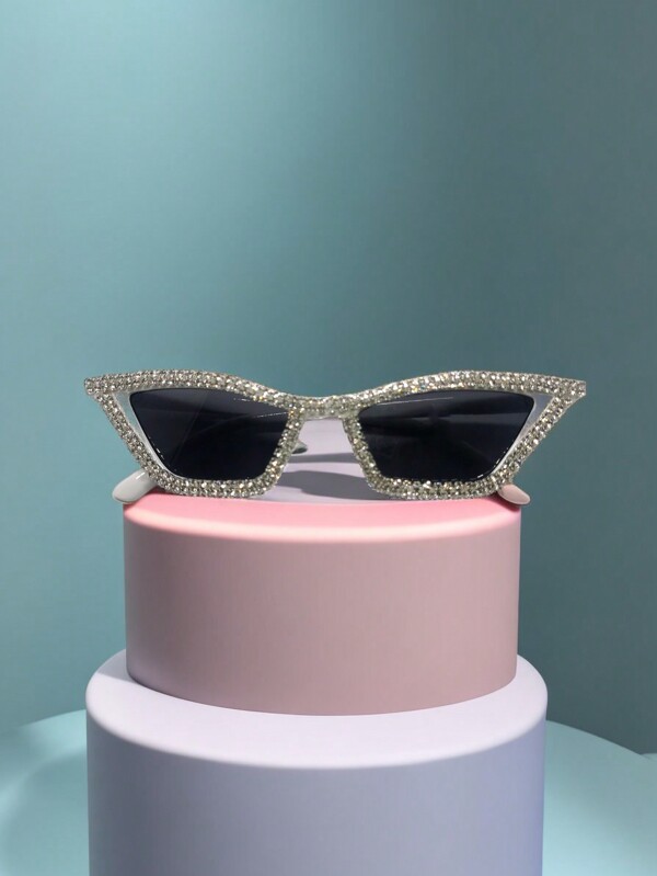015068863-0007-17077 1 Pair Women Rhinestone Decorated Crystal Embellished Pink Frame Y2K Luxury Party Festival Cute Fashionable Cat Eye Fashion Glasses, Suitable For Beach, Theme Party, Selfie, Travel (Comes With Cleaning Cloth), Cool White Bride Wedding Prop Halloween Basics Fall Winter Women Outfits Clothes Business Casual Gifts Valentines For Summer Beach Vacation,Outdoor,Travel