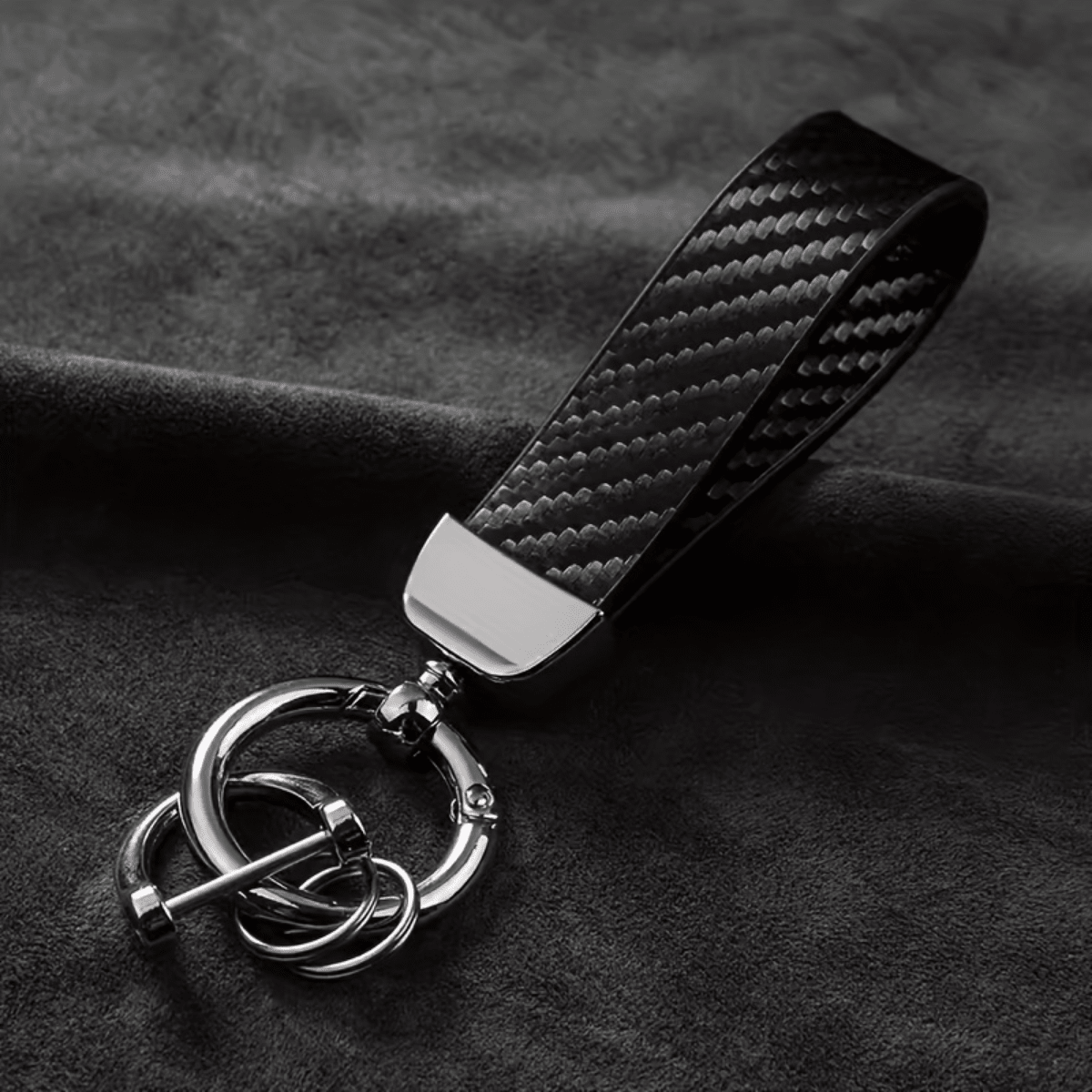 Creative Simple Keychain Pendant Car Remote Control Key Chain Ring Mesh Red Hand Rope Bag Ornament High-End Carbon Fiber Tape Hanging Buckle Casual Car Accessories Bag Charm School Cute Goth Y2k Bag Accessories Lanyards With Id Holder Car Accessories Bag Charms
