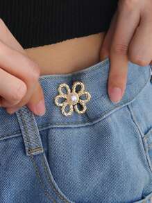 2pairs Gold-Tone Flower Shape Waist Tightener Clasps For Jeans, Detachable And Adjustable Pants Waist Button, No Sewing Needed Cute Valentine's Day Valentines - Gold - View 1