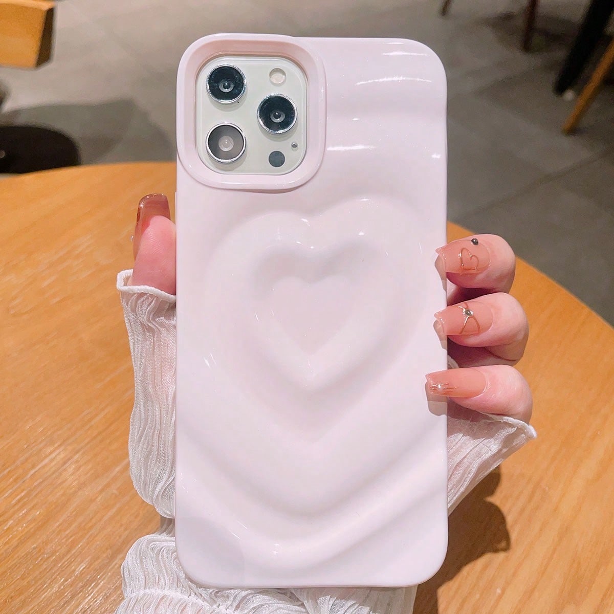 Solid Color Heart Minimalist Fresh Phone Case Compatible With Apple