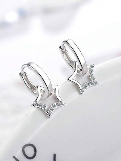 1 par Pendientes en forma de estrella colgante adecuado para uso diario