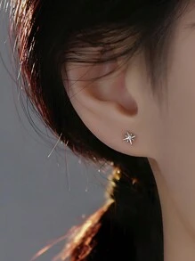1pair S999 Sterling Silver Cubic Zirconia Eight-pointed Star Design Symmetric Earrings For Women