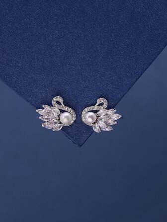 Swan Design Earrings For Women, With Cultured Faux Pearl And Cubic Zirconia Decor, Minimalist Style, S925 Silver Pin
