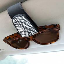 Sunglasses Holder For Car, Leather Magnetic Buckle Sun Visor Sunglass Clip, Ticket Card Storage Glasses Clip, Car Interior Accessories For Men And Women - 白色 - 查看 1