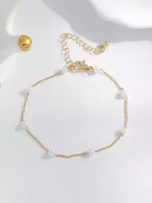 Un bracelet élégant en imitation perle parfait pour un usage quotidien
