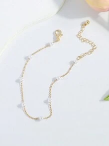Un bracelet élégant en imitation perle parfait pour un usage quotidien