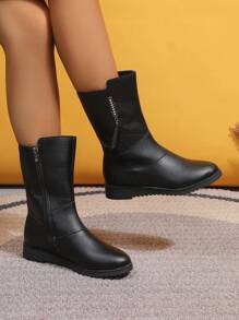 Women's Rhinestone & Metallic Pendant Decorated Side Zipper Warm Lined Flat Fashion Boots For Winter - Black - View 1