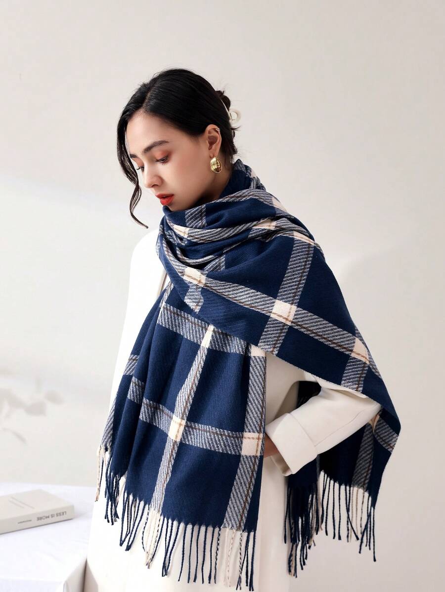 1 件女士大格子人造羊絨圍巾,冬季披肩,辦公毯,適合日常穿著 - 藏蓝色 - 查看 1