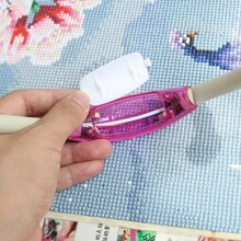 1個隨機顏色鑽石畫工具led頸部閱讀燈4種模式讀書燈柔軟的免提led頸燈抱讀燈小說led夜燈手電筒 - 彩色 - 查看 4