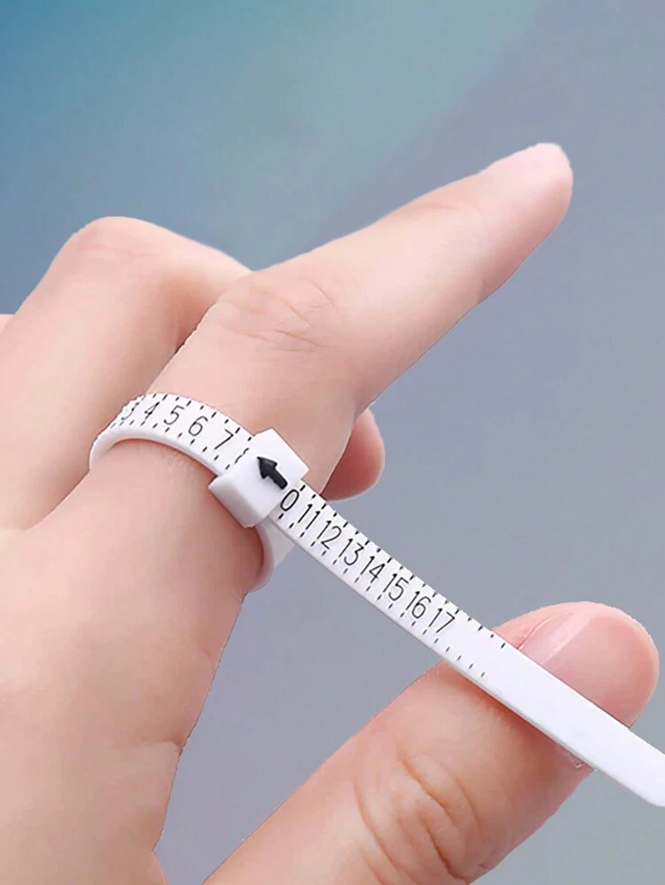 1pc White Soft Ring Sizer, Ring Size Measuring Gauge Measuring Tool With Jewelry Size Tape Reusable For Finger Size Measurement,Skincare,Room Decor,Home Decor,Bedroom Decor,Bathroom,Christmas Gifts,Bathroom Decor,Travel,Travel Stuff,Wedding,Christmas Party,Mom Gifts,Home,Room,House Decor,Christmas Gift,Gifts For Mom,Birthday,Pink Room Decor,Living Room Decor,Bedroom,Gifts For Men,Dad Gifts,Mushroom,New Years,Mom,Accessories,Gifts For Dad,Friends,Funny Gift
