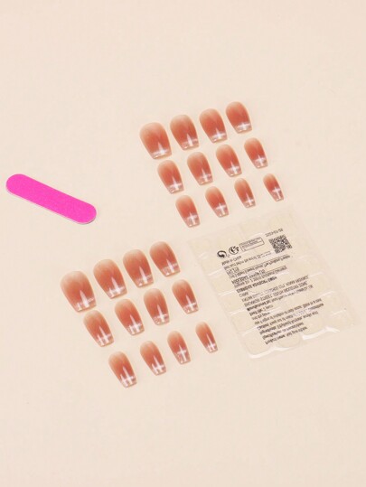 24 個のショート コフィン オンブル フルカバー フェイク ネイル キットでロマンチックになろう