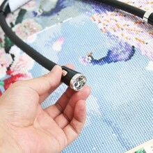 1個隨機顏色鑽石畫工具led頸部閱讀燈4種模式讀書燈柔軟的免提led頸燈抱讀燈小說led夜燈手電筒 - 彩色 - 查看 5