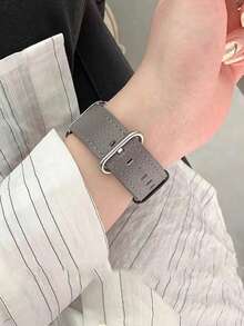 Gray Dotted Leather Texture Pu Watch Strap With Classic Buckle, Compatible With Apple Watch (watch & Case Not Included) - Grey - View 4
