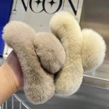 1pc Women's Multicolor Orylag Rabbit Fur Claw Hair Clip, Suitable For Daily Use In Fall/winter - milky white - View 3