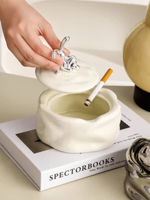 1pc, Cigarette Ashtray Indoor Living Room Office Car Smoking Artifact Boy Valentine Heart Women's Valentine