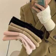 1pair Women's Multicolor Half Finger Velvet Gloves, Autumn/winter Fingerless Solid Color Knit Dance Gloves For Daily Wear