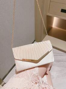 褶皱翻盖缎面晚装手拿包，时尚个性化信封手提包，适合派对、礼服、婚礼、豪华活动、鸡尾酒会手提包，优雅女士单肩包，婚礼手拿包 - 杏色 - 查看 3