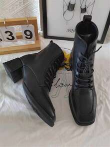 Women's Autumn/Winter New European And American Fashion Black High Heel Lace-Up Mid-Calf Boots, Women's Outdoor Leather Round Toe Medium Heel Criss-Cross Straps Stylish Boots, Slim Short Tube Boots - Black - View 2