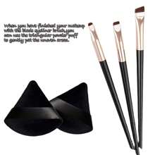 3支刀刃化妆刷 + 2个三角形海绵：超薄精准的刀片，斜角纤维眉笔/眼线刷，可重复使用，天鹅绒般柔软的海绵，适用于面部和身体，散粉和粉饼，干湿两用化妆品，化妆刷套装，化妆刷套装，化妆刷套装，全套化妆刷，化妆刷套装，全套化妆工具，化妆刷套装，化妆刷套装，化妆礼盒套装 - 黑色 - 查看 3