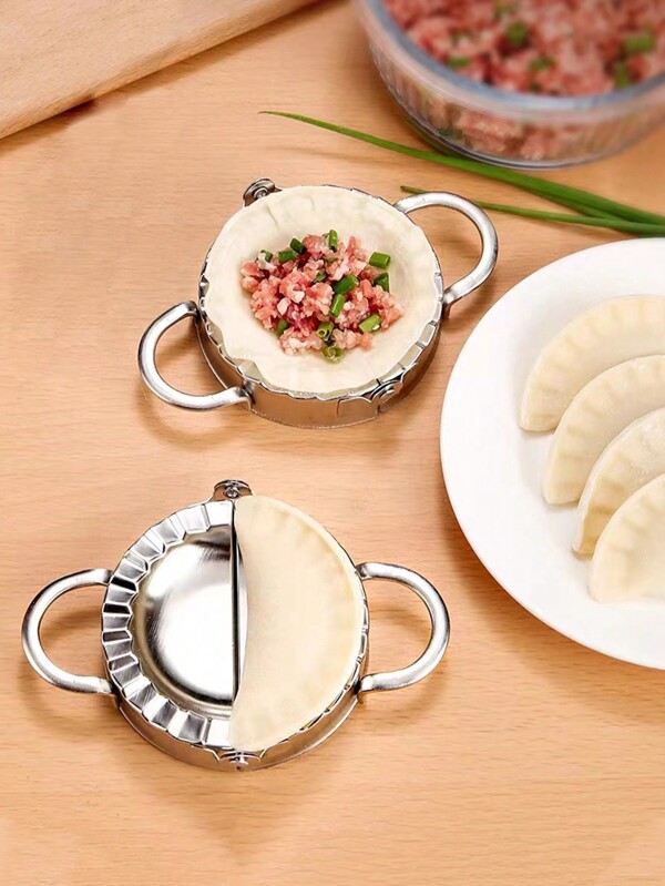 1PC, Stainless Steel Dumpling Mold, Dumpling Mold Packaging Dough Cutter, Pie Press Mold, Kitchen Dough Knife, Packaging Pastry Dough Cutter, Empanada Press, Pot Sticker Pie Wonton Dumpling Wrap Mold, Kitchen Accessories, Easy Tools For Dough, Pies, Dumplings, Ravioli, Pastry Pies