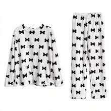 1 Miếng Của phụ nữ vui tươi Bowknot Lông cừu san hô Trang phục mặc nhà Bộ mặc nhà , Thích hợp Đối với Hằng ngày Mặc In Mùa thu & Mùa Đông - Đen và trắng - Xem 4