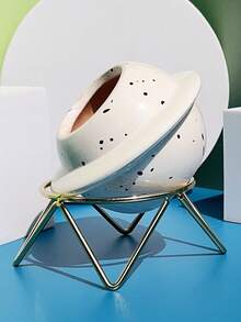 1pc Blue Star Shaped Flower Pot With Golden Stand Base - Black and White - View 5