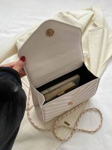 小型z字紋鏈條方形襟翼包 - 米色 - 查看 6