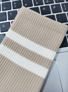 1pair Women's Classic Stripe Ribbed Casual Sports Mid-calf Socks For Daily Wear