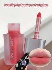 Sweet mint 絨面啞光及霧感唇釉;提亮膚色,持久不易脫落,不讓嘴唇乾燥,同時適合唇彩和腮紅,隨時補妝攜帶方便。 - 蜜桃粉 - 查看 1