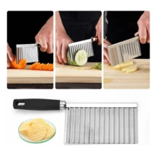 Cortador de papas arrugadas Ondas de acero inoxidable Cortador de papas fritas Cortador de mano Picador, Cuchillo para cortar ensalada de verduras Cocina casera - Negro - Ver 2