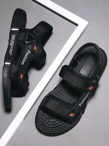 Men's Spring To Summer Breathable And Non-Slip Beach Sandals - Black and White - View 3