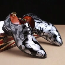 英倫亮光 Pu 皮鞋,時尚青年尖頭潮流鞋,經典正裝男鞋