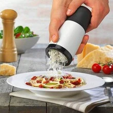 1 Miếng Cheese - Dụng cụ bào phô mai đen trắng - Xem 3