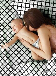 Lux Decor 4 Pieces Quatrefoil Bed Sheets - Stylish Comfy Bedding Set - Hotel Luxury Skin Friendly Cooling Sheets & Pillowcases Without Filler - Classic Collection With 16 Inches Deep Pocket - Shrinkage & Fade Resistant, Valentine's Day Bedroom, Spring Bedding Refresh, Guest Room Essentials, Dorm Room Bedding, Premium Bed Linens, Easy Care Sheets, Hypoallergenic Fabric, Year-Round Comfort, Master Bedroom Update, Matching Bedding Set, Hotel Quality Linens - 白色和灰色 - 查看 9