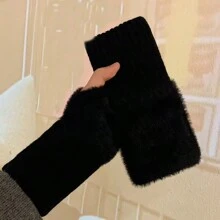 1pair Women's Multicolor Half Finger Velvet Gloves, Autumn/winter Fingerless Solid Color Knit Dance Gloves For Daily Wear