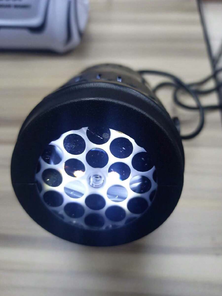 PROYECTOR DE LUZ LED - Negro - Ver 1