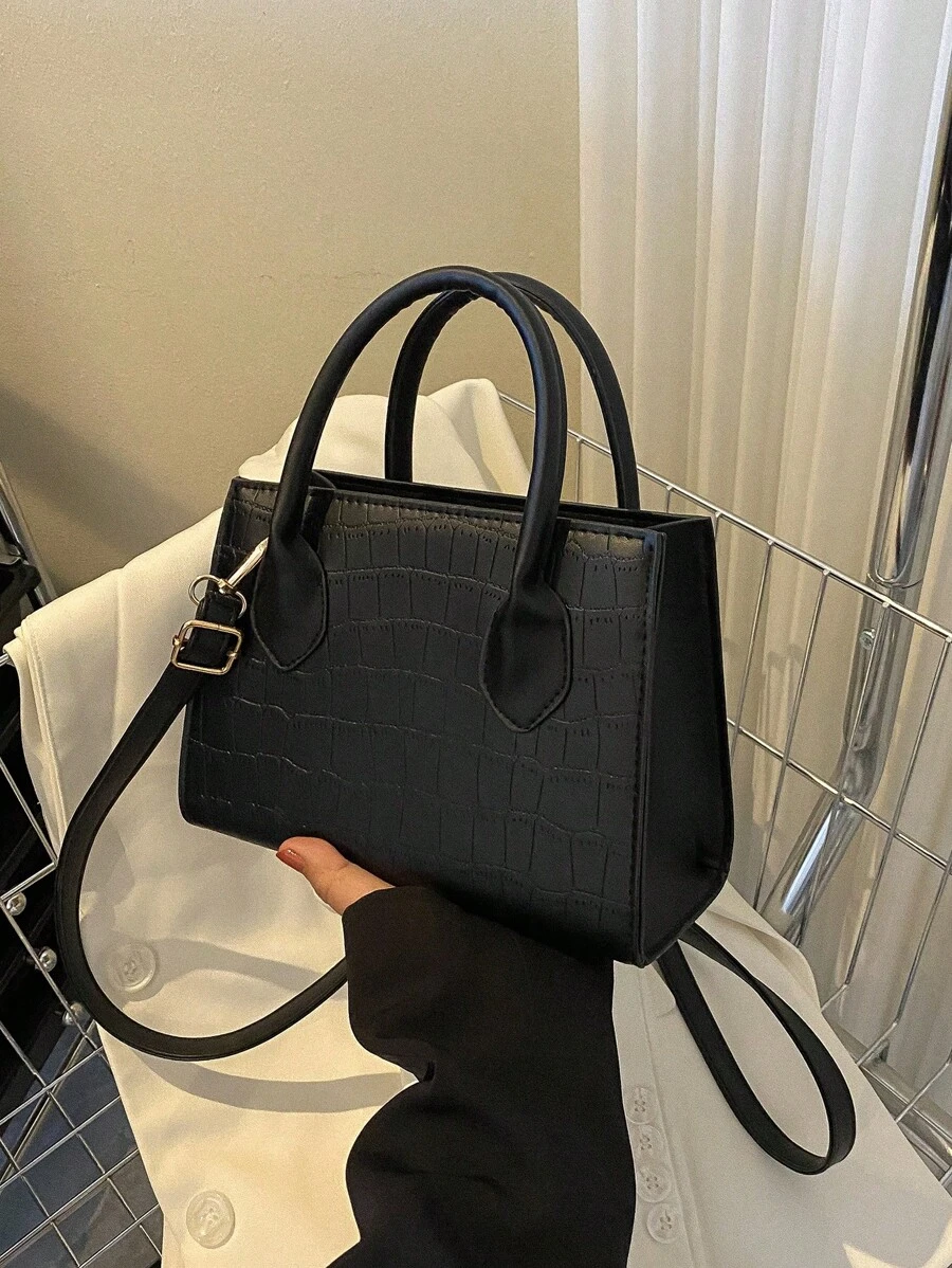 1 chiếc túi xách đeo vai và đeo chéo họa tiết da cá sấu nổi - màu đen - Xem 1