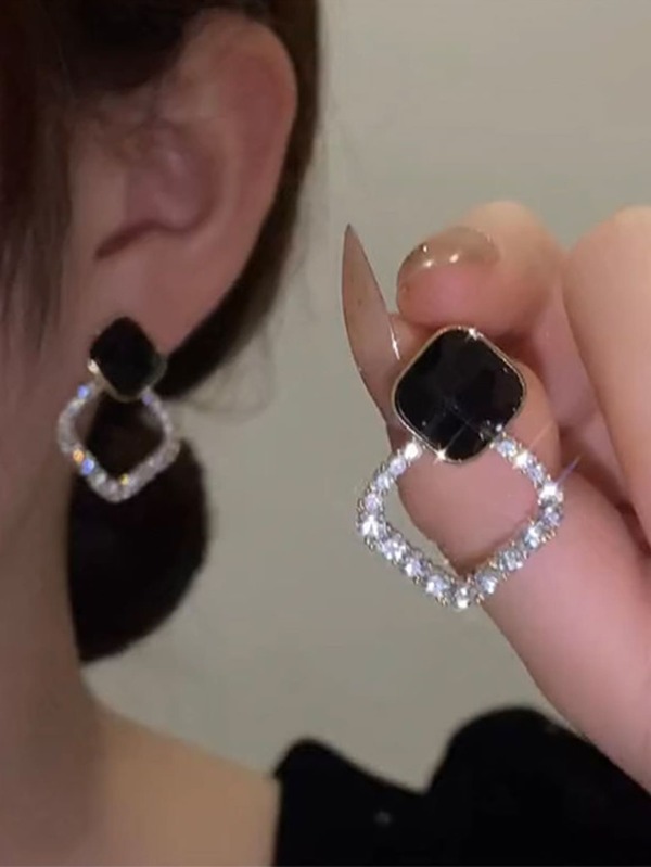 topshiny 1 对韩国方晶锆石简约耳环，简约可爱，精致优雅的女士珠宝