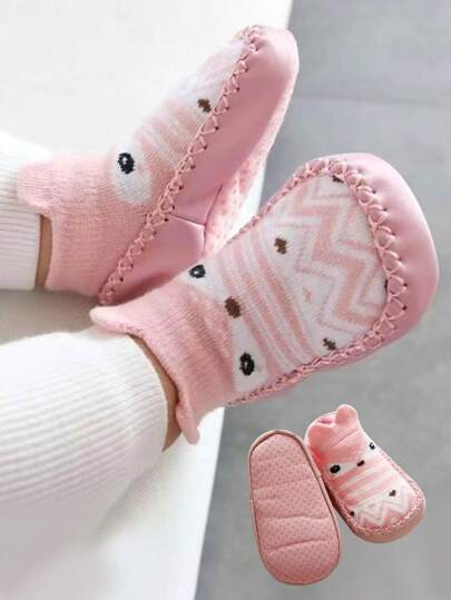 1 para antypoślizgowych skarpetek dla niemowląt z motywem kreskówek z silikonowymi uchwytami, do codziennego użytku w pomieszczeniach