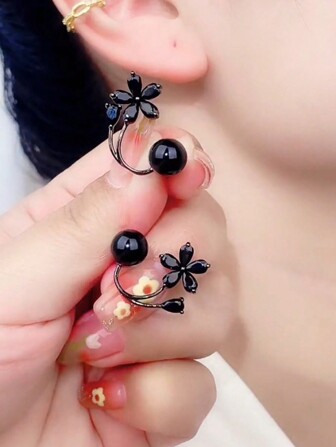 1pc Double-Wearing Black Flower & Faux Pearl Earrings, Korean Style,925 Silver Pin, Autumn & Winter Niche Design Unique Ear Jewelry Valentines,Mom,Mother,Mother's Day,Gift