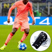 足球護腿,輕盈透氣足球脛墊足球比賽穿孔透氣保護墊-黑色 - 黑色 - 查看 5