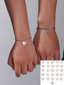 2入組時尚風格心形26個英文字母手鍊套裝,情侶日常生活必備 - 銀色 - 查看 1