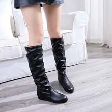 女士平跟增高高筒靴,優雅時尚的平底高筒靴