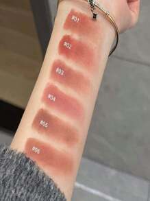 Bear Shaped Lip Balm With Keychain Matte Finish Lip Gloss MEGAN SHOP - Multicolor - View 4