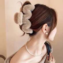 1 Miếng Cà phê Màu sắc Lớn Móng vuốt Kẹp tóc Đối với phụ nữ Với Lông Chi tiết , Phong cách Vintage , Mạnh mẽ Và Chống trượt Thiết kế - Cà phê - Xem 1